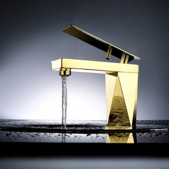 misturador monocomando dourado lavatório