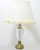 abajur de mesa com base de cristal